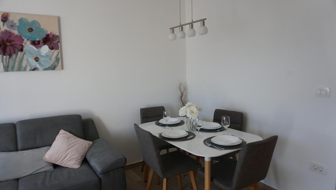 Apartman Luka Пула Экстерьер фото