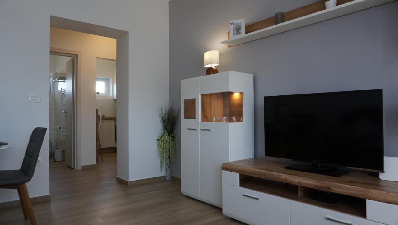 Apartman Luka Пула Экстерьер фото