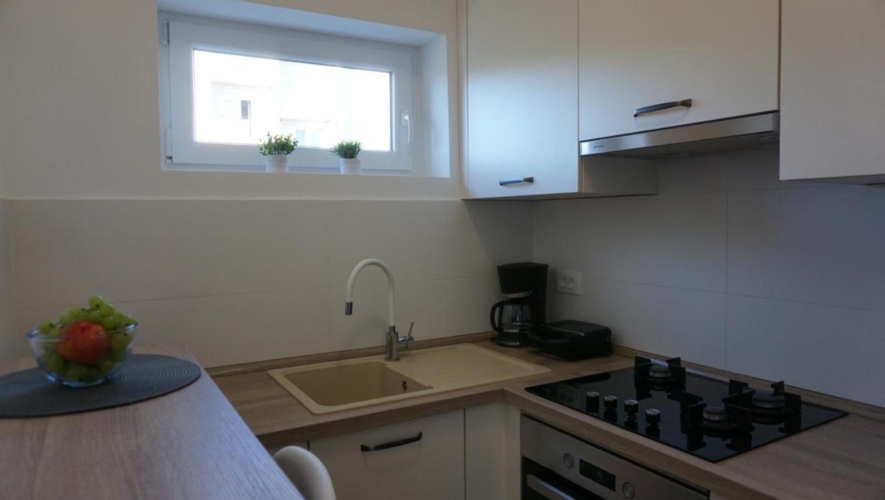 Apartman Luka Пула Экстерьер фото