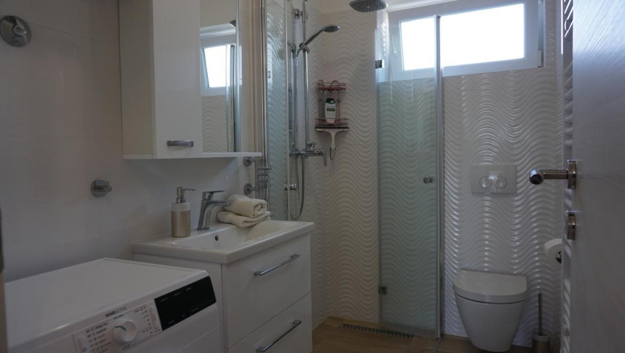 Apartman Luka Пула Экстерьер фото