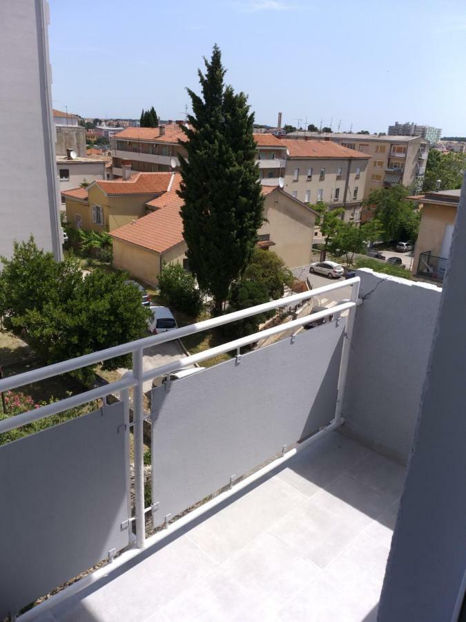 Apartman Luka Пула Экстерьер фото