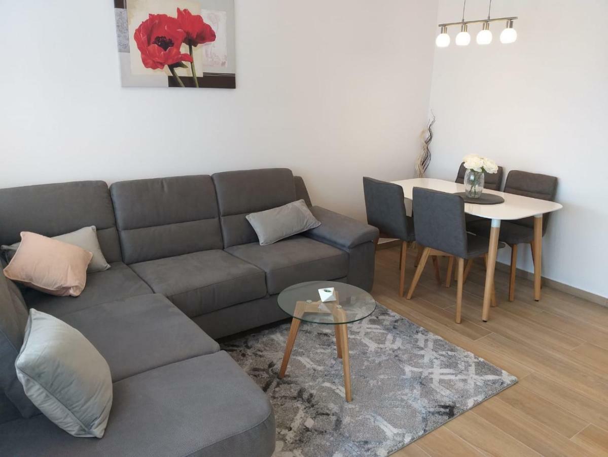 Apartman Luka Пула Экстерьер фото